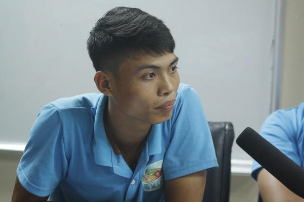 Đại diện nhóm P- Farm trả lời các câu hỏi.