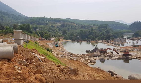 Mặc dù chưa được cấp phép nhưng chủ đầu tư đã cho thi công nhiều công trình.