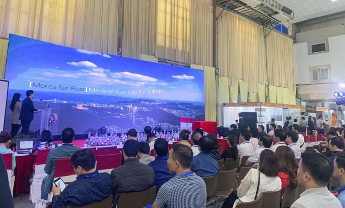 Nâng cao năng lực quản lý và hợp tác quốc tế trong lĩnh vực y tế