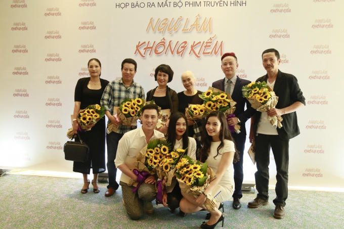 Phim mới 'Ngự l&acirc;m kh&ocirc;ng kiếm': C&acirc;u chuyện về cuộc chiến bảo vệ gi&aacute; trị gia đ&igrave;nh Việt