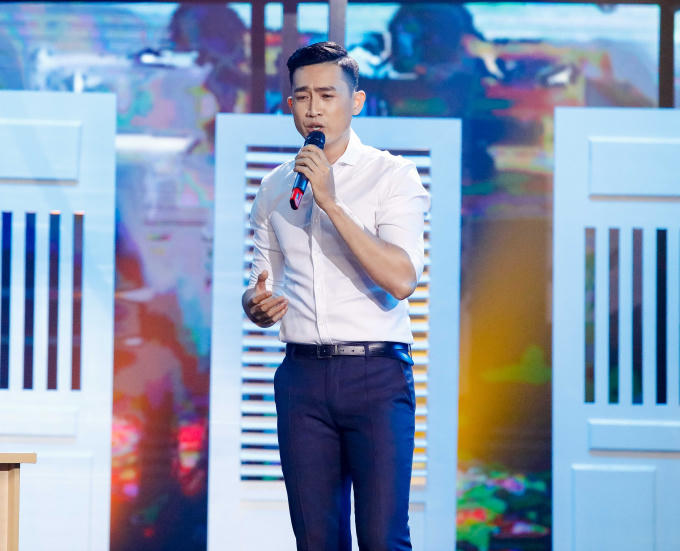 Triệu Long Người Kể Chuyện T&igrave;nh: &ldquo;Những năm qua, anh Đ&agrave;m Vĩnh Hưng để t&ocirc;i tự bơi&rdquo;