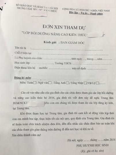 Phiếu đăng ký học nâng cao cho học sinh được nhà trường phát cho phụ huynh học sinh.