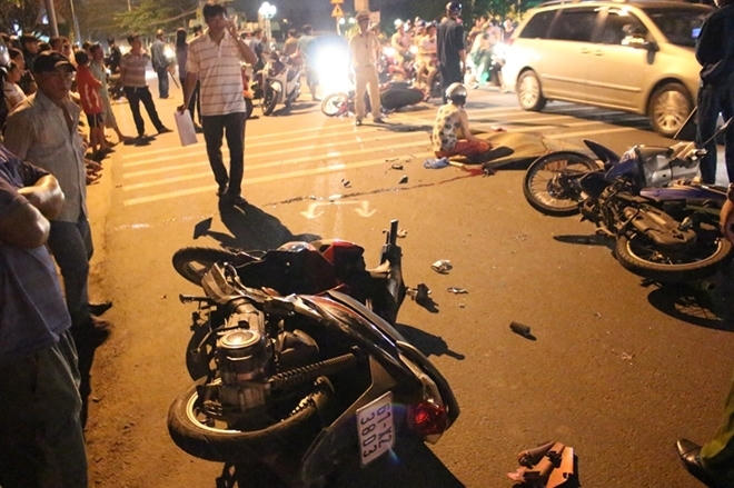 Tin tai nạn giao th&ocirc;ng mới nhất trong ng&agrave;y 12/11