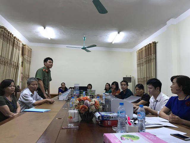 Tại phòng quét bài thi trắc nghiệm tỉnh Hưng Yên có cán bộ an ninh túc trực 24/24 giờ.