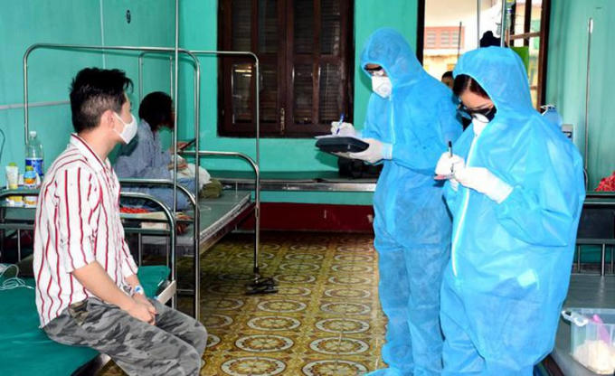 Cuộc chiến chống COVID-19 đòi hỏi sự chung tay, nỗ lực của toàn xã hội. Ảnh: báo Tuyên Quang
