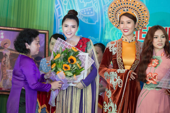 Ảnh của hoa hậu Ngọc Duyên được trưng bày ở viện bảo tàng Phụ nữ Nam Bộ