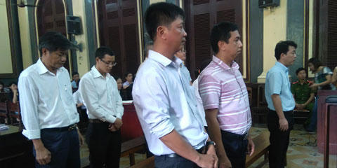Các bị cáo tại Tòa.