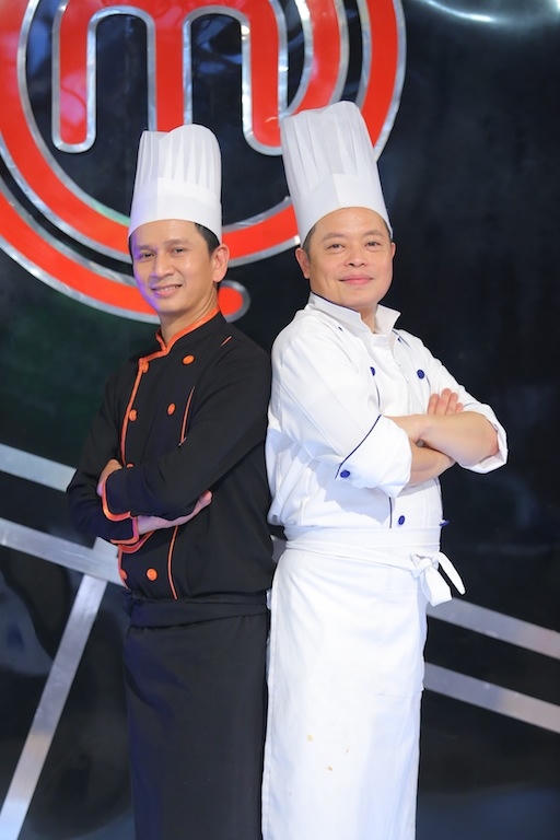 Hai đội trưởng của Thử thách đồng đội tiếp sức.