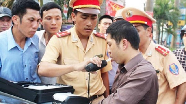 Từ 1/8 sẽ tăng mức phạt đối với nhiều vi phạm giao thông. (Ảnh minh họa).