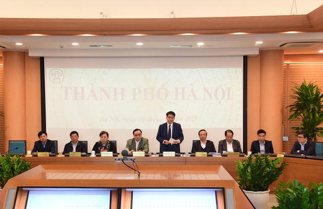 Ông Nguyễn Đức Chung - Chủ tịch UBND TP Hà Nội phát biểu tại hội nghị trực tuyến