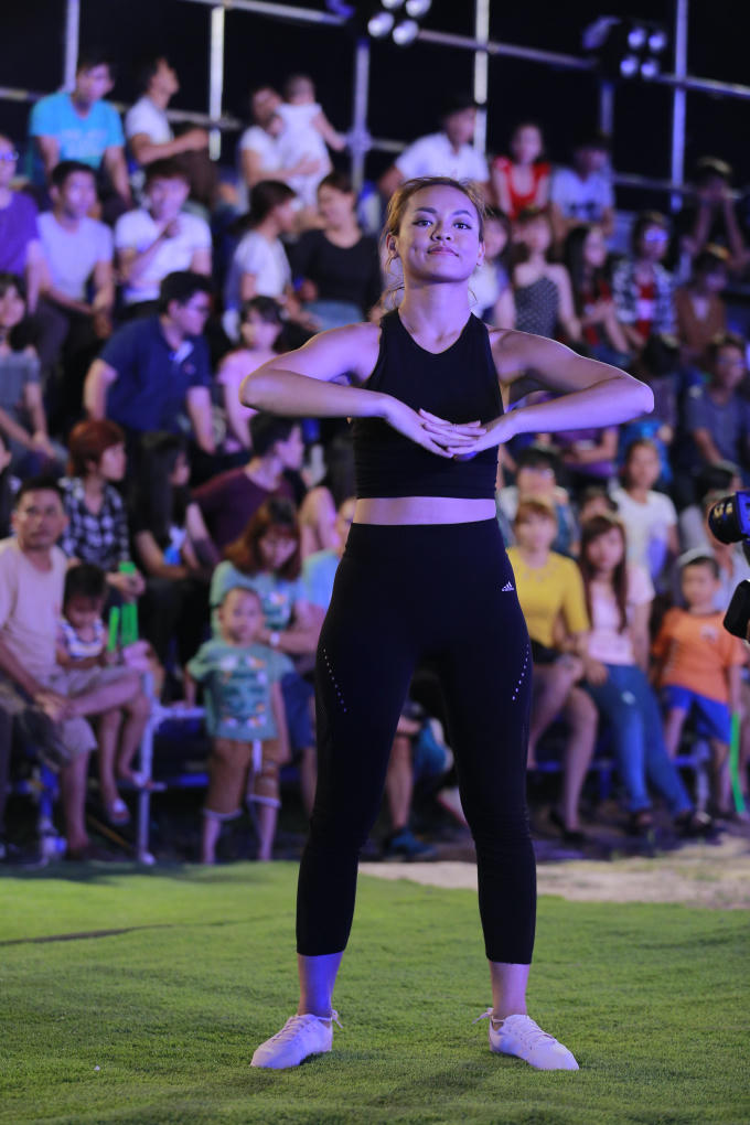 Sasuke Việt Nam mùa 3 tập 1: Mai Ngô chật vật với các thử thách