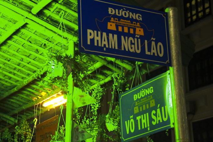 Phố đi bộ nằm tại 3 trục đường Chu Văn An, Phạm Ngũ Lão, Võ Thị Sáu. Với tổng chiều dài hơn 1 km, trong đó tuyến đường Phạm Ngũ Lão dài 215m, tuyến đường Chu Văn An dài 350m...