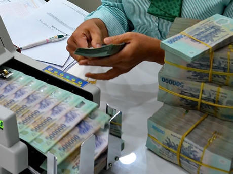 Eximbank: Rối bời l&atilde;nh đạo, lỗ nặng k&eacute;o d&agrave;i