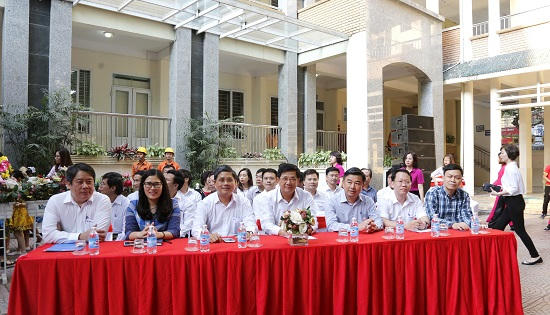 Các đại biểu tham dự tại Lễ ký kết.