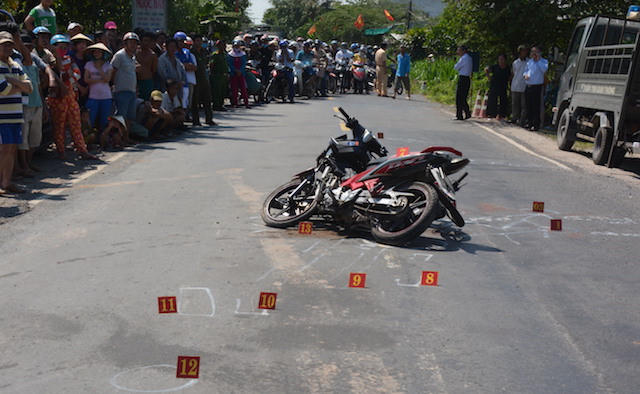 Vụ tai nạn làm 4 người chết. Ảnh: Minh Anh.