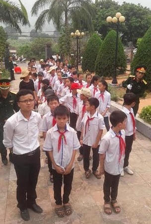 Sơn La: Đưa h&agrave;i cốt hai liệt sỹ trở về với đất mẹ