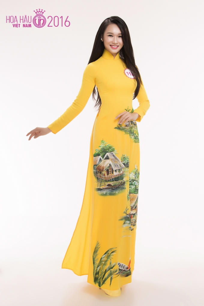 Nguyễn Thùy Linh sinh năm 1995 đến từ Đồng Nai.