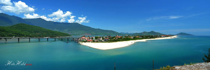Vịnh Biển Lăng Cô.