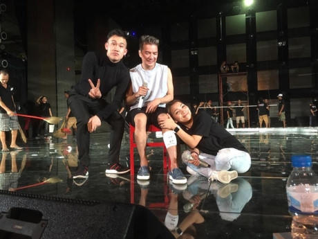 Dương Triệu Vũ đã bật khóc khi thấy Đàm Vĩnh Hưng bị thương.