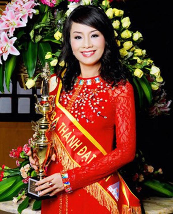 Hoa hậu Quý bà Trương Thị Tuyết Nga.