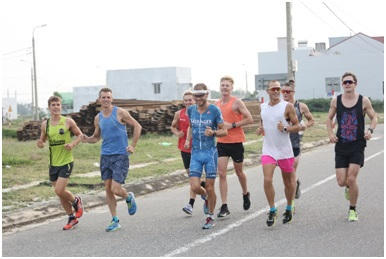 Ironman 70.3 Việt Nam 2017: Cuộc thi thể thao thu h&uacute;t đ&ocirc;ng người nước ngo&agrave;i nhất tại Việt Nam