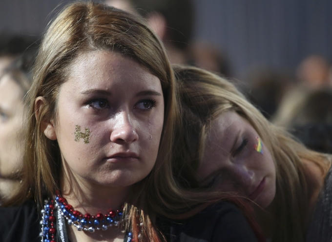 Nhiều người ủng hộ bà Clinton vẫn bàng hoàng trước thất bại này - Ảnh: Reuters