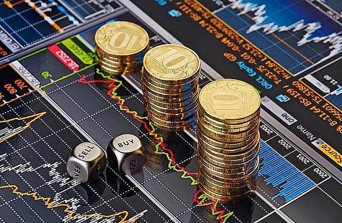 Hành nghề chứng khoán phải có chứng chỉ chuyên môn.