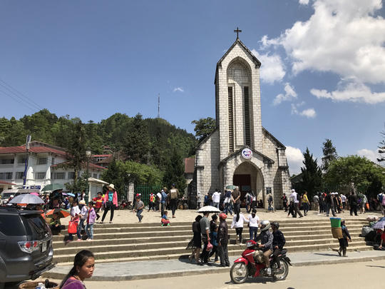 Thị trấn Sa Pa đã không còn như xưa nữa. Nó khiến những người từng biết đến Sa Pa sẽ có cảm giác nuối tiếc khi quay trở lại đây