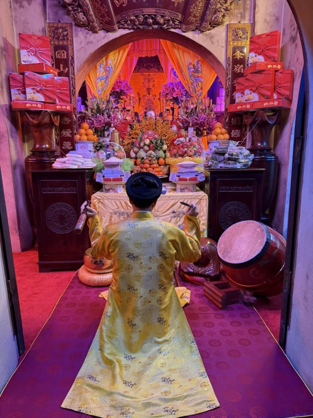 Đền Trung Ba Vì – chốn linh thiêng giữa lưng chừng núi Tản