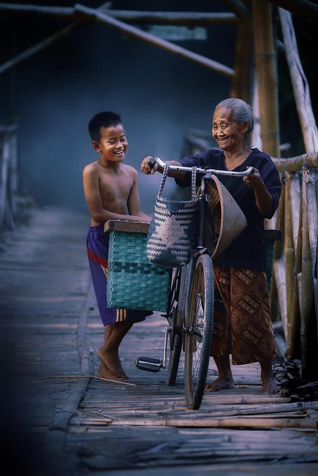 “Cuộc sống ngập tràn niềm vui” của @letyliza (Indonesia)