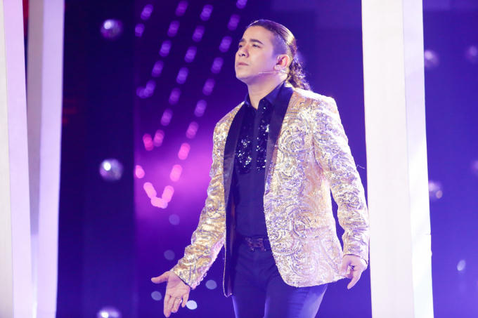 Kasim Hoàng Vũ chàng ca sĩ chung tình “hiếm gặp khó tìm” của showbiz Việt