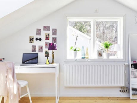 Để căn hộ luôn ngập tràn không ánh sáng tự nhiên những chiếc cửa sổ là phần không thể thiếu.