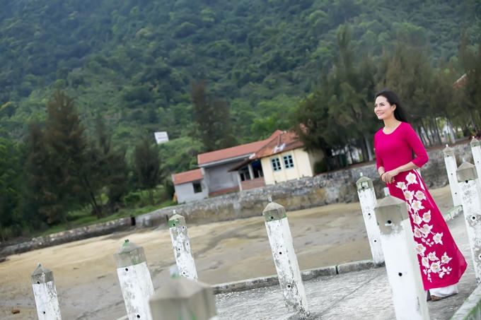 Ca sĩ Lương Nguyệt Anh.