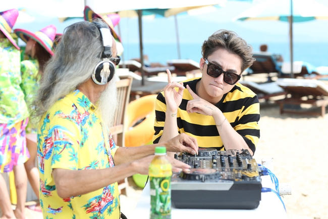  Với sản phẩm âm nhạc này Sơn Tùng muốn truyền uồn cảm hứng giải toả hết mọi lo lắng căng thẳng mệt mỏi.