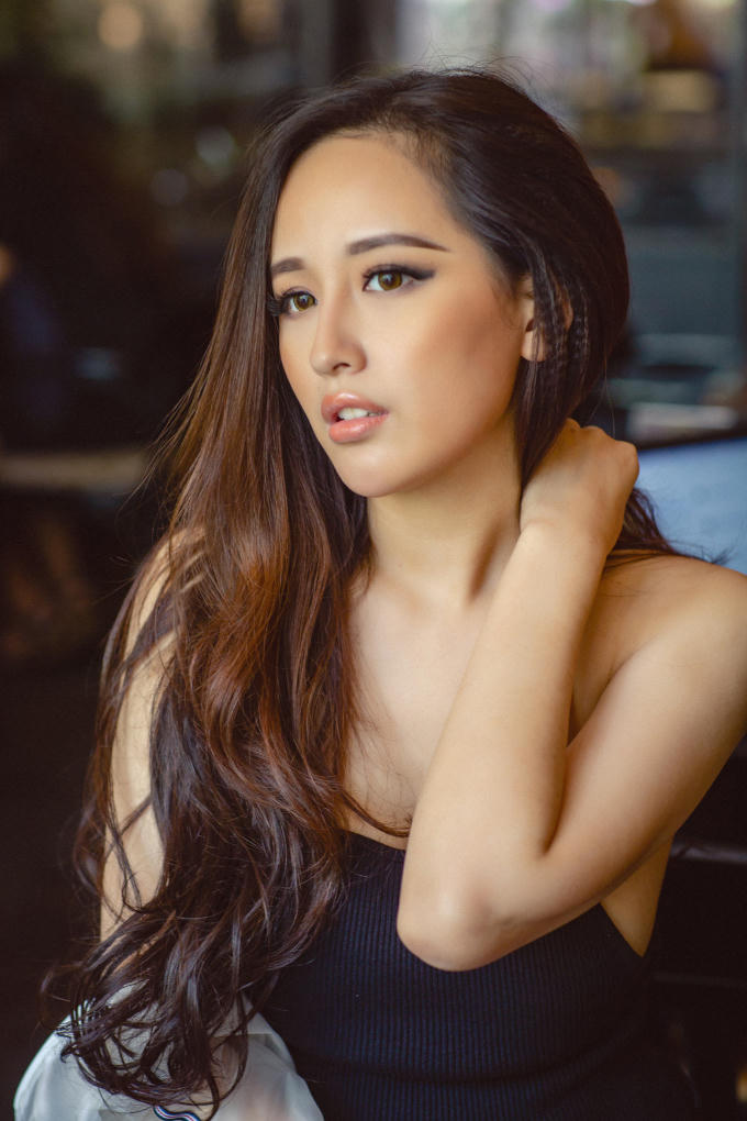 Về quyết định xa rời ánh hào quang, người đẹp chia sẻ từ năm 2011 cô bắt đầu cảm thấy đủ và muốn trở lại làm người bình thường. Cô bắt đầu thực hiện điều đó từ năm 2014, cho đến 2016 thì không còn hoạt động nào nữa.