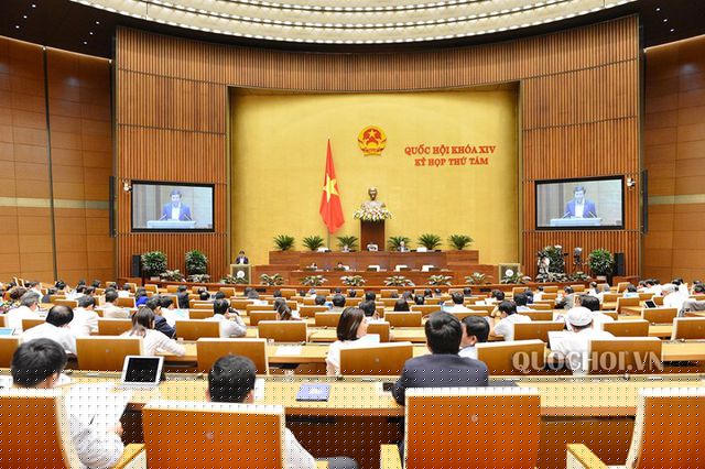 Quy định đại biểu Quốc hội có một quốc tịch được giải thích là để đảm bảo đại biểu Quốc hội là công dân Việt Nam.