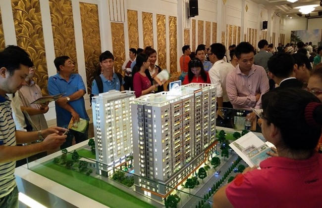 Trong ngày mở bán, đã có 350 căn hộ được đặt mua.