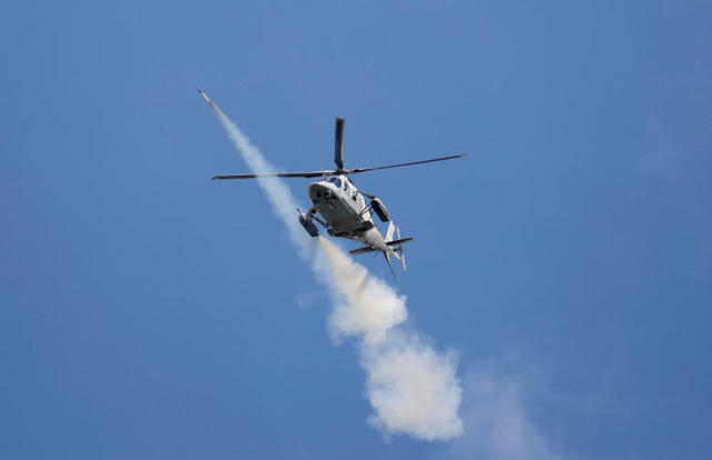 Trực thăng tấn công của Không quân Philippines nã rocket tấn công một căn cứ của nhóm phiến quân Maute ở Marawi.