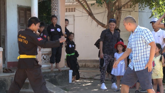Bố ơi! M&igrave;nh đi đ&acirc;u thế: Hải Anh v&agrave; Hồng Đăng xảy ra xung đột