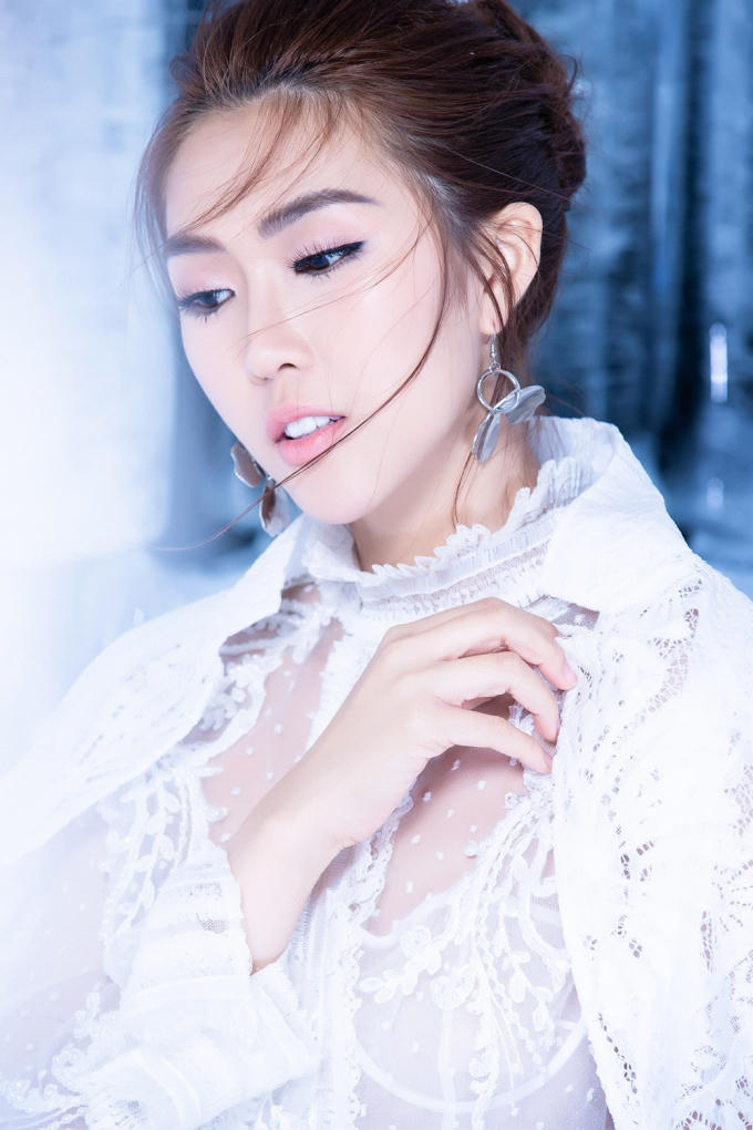 Đ&atilde; l&agrave; Hoa hậu rồi, Tường Linh vẫn khao kh&aacute;t c&oacute; vương miện của một cuộc thi nhan sắc quốc gia