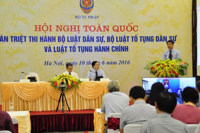 Đại biểu phát biểu tại hội nghị.