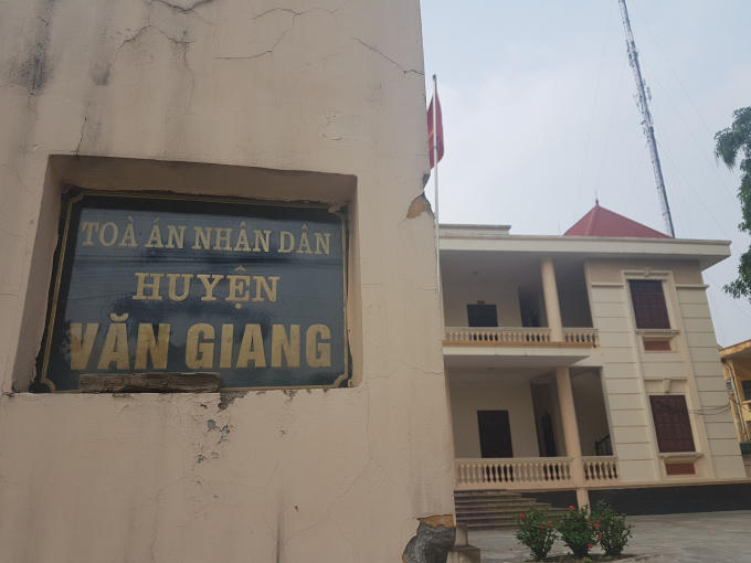 Trụ sở Tòa án nhân dân huyện Văn Giang, Hưng Yên.