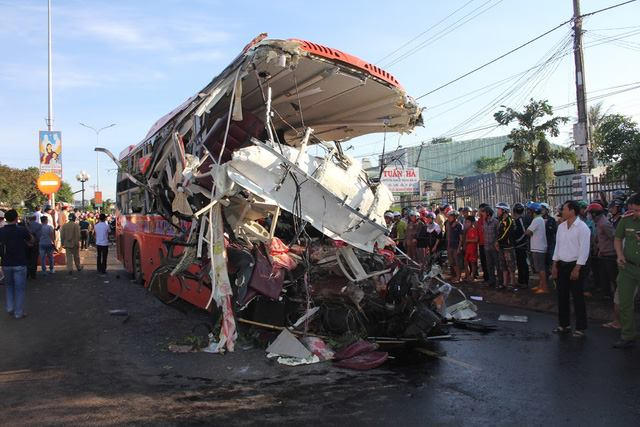 Vụ tai nạn thảm khốc tại thị trấn Chư Sê.