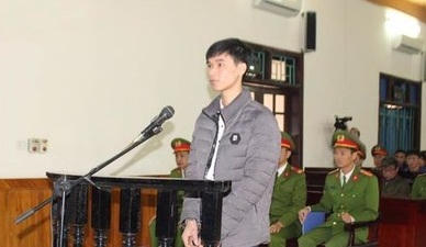 Bị cáo Nguyễn Văn Hóa.