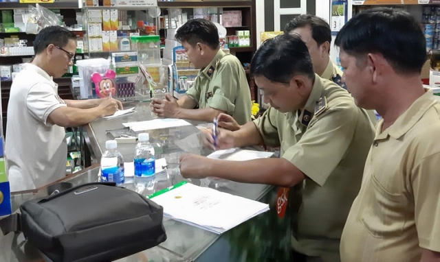 Gần 01 tháng lực lượng Quản lý thị trường xử phạt vi phạm hành chính hơn 1,4 tỷ đồng