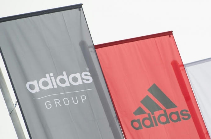 Thương hiệu Adidas (Ảnh: AFP)