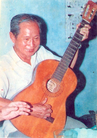 Nhạc sĩ Châu Kỳ.