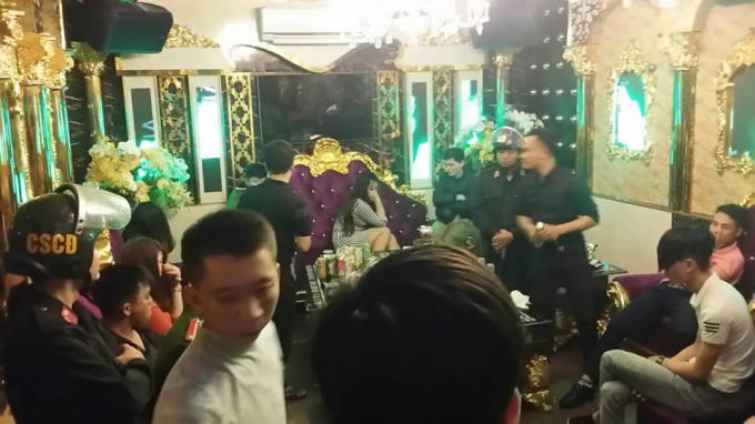 Trong 13 đối tượng sử dụng ma tuý, có cán bộ ngân hàng, cán bộ kiểm lâm, giáo viên...
