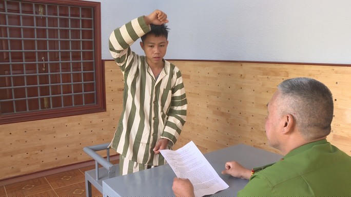 Đối tượng Trần Quốc Bảo tại cơ quan công an