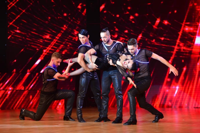 Chung kết Bước nhảy Ho&agrave;n vũ 2016: ST trở th&agrave;nh Nam vương, đăng quang qu&aacute;n qu&acirc;n m&ugrave;a 7